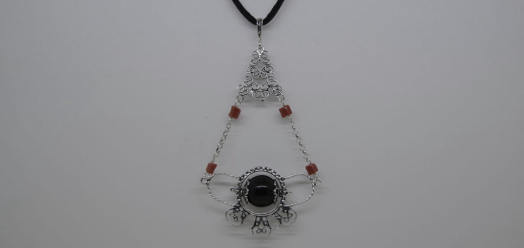 THE HISTORY OF SU COCCU, THE AMULET