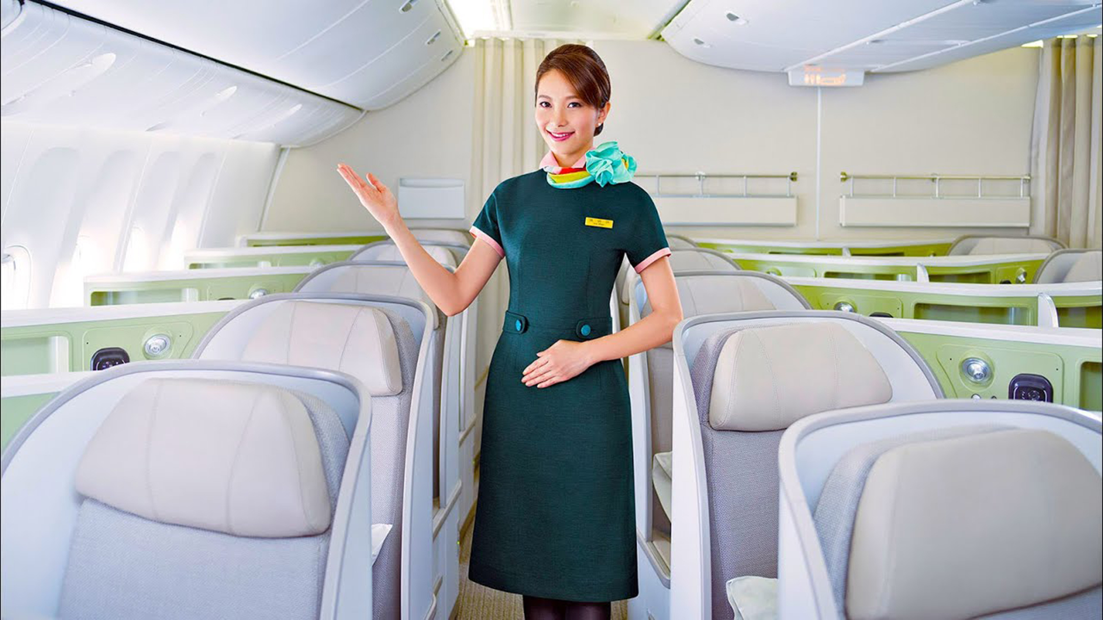EVA pulls back on Phuket flight