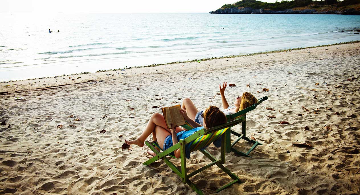 Assisting Retirees and Digital Nomads